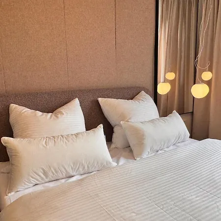 -sauna-massage Chair-free Parking