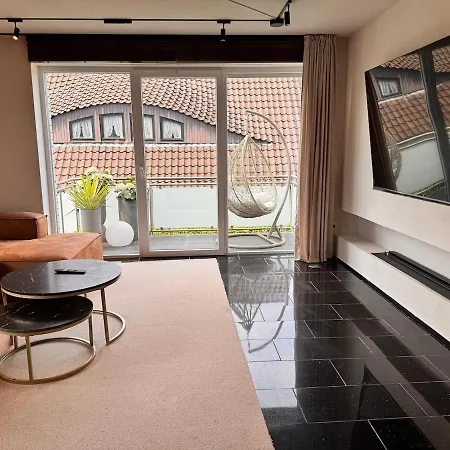 -sauna-massage Chair-free Parking